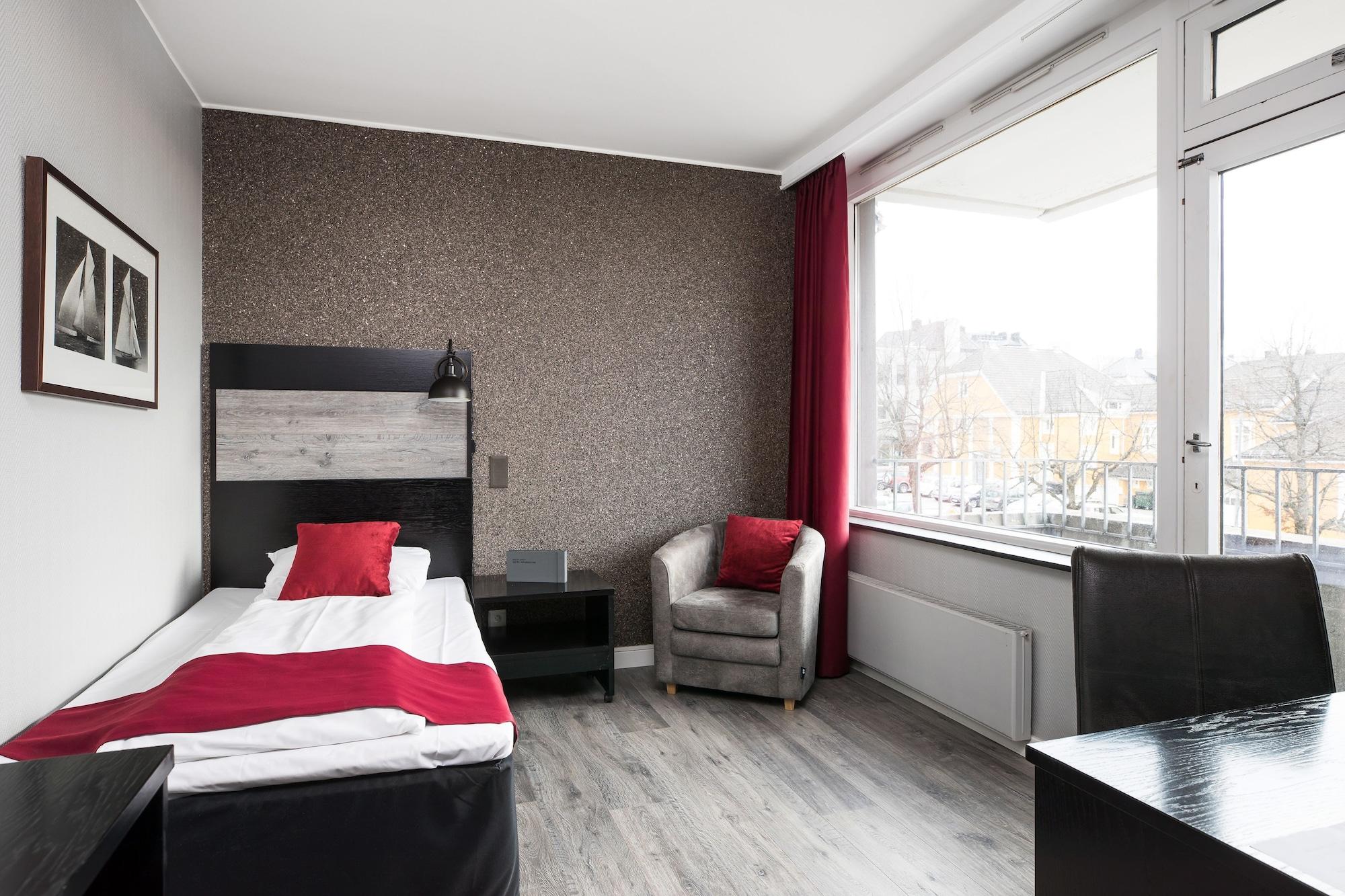 Hotel Klubben Tønsberg Esterno foto